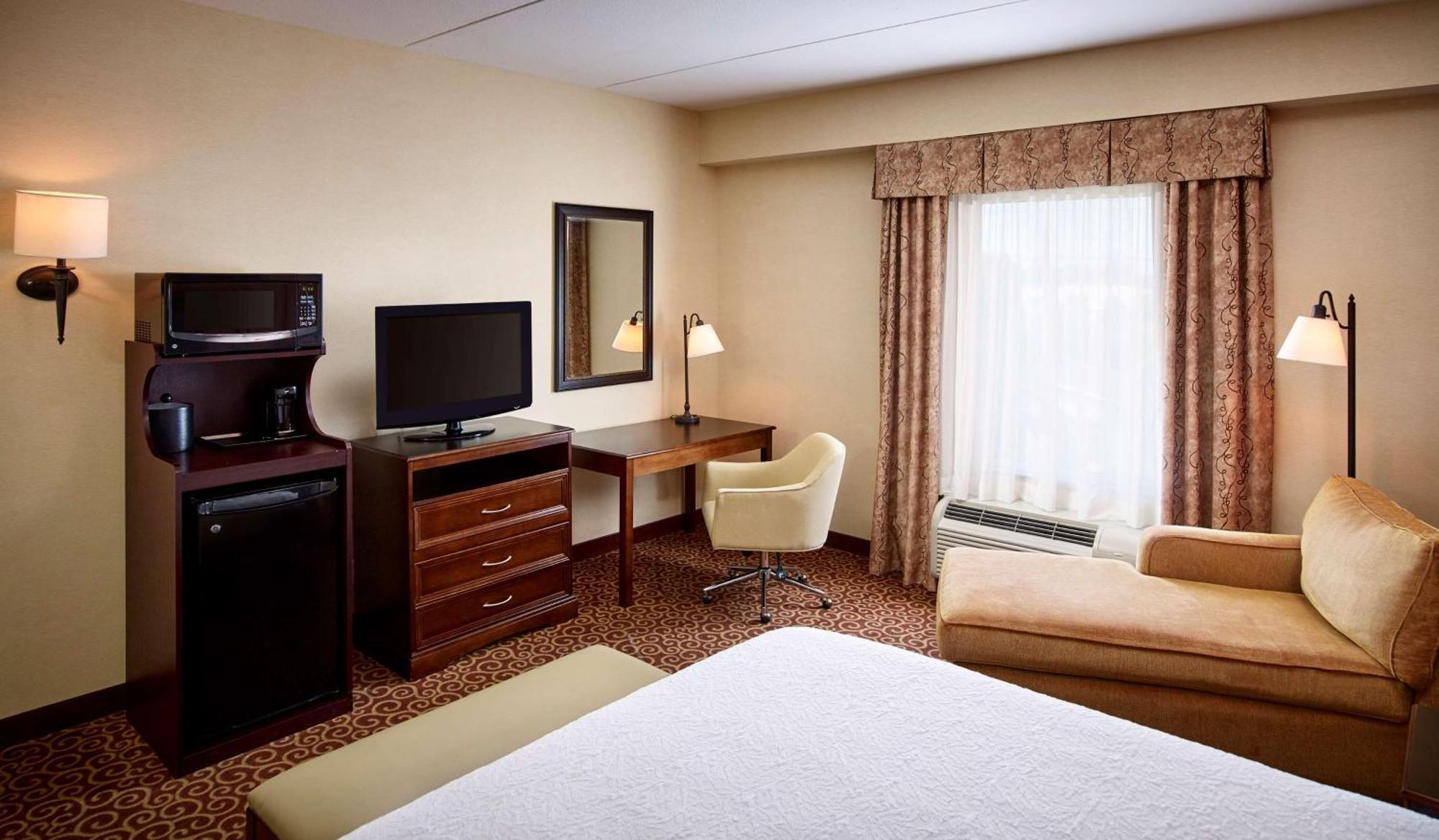 Hampton Inn By Hilton North Bay Eksteriør billede